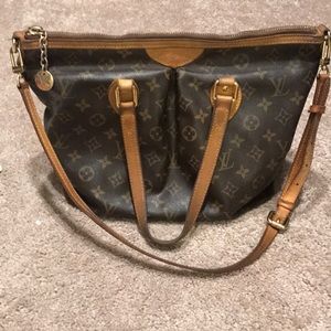 Louis Vuitton Handbag